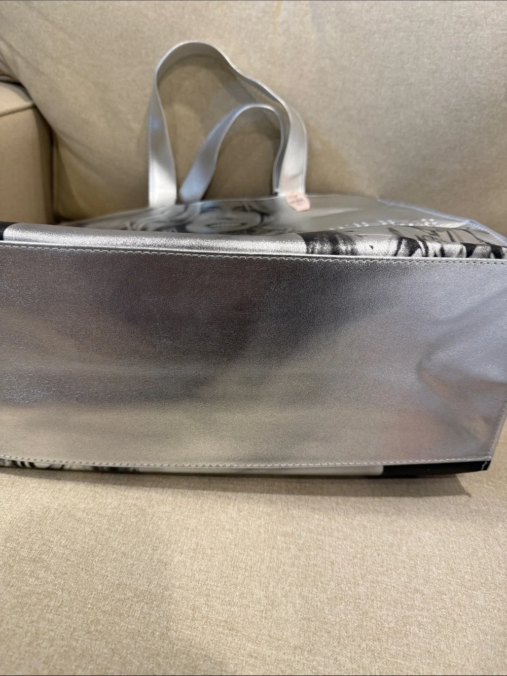 NWT Vintage Y2K Silver Victoria’s Secret Supermodel Heidi Klum large tote bag!